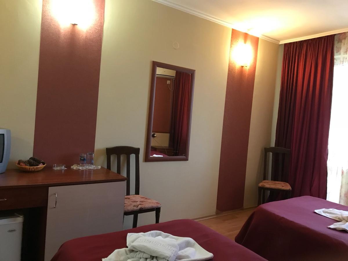 נובה זאגורה Hotel Triumph מראה חיצוני תמונה