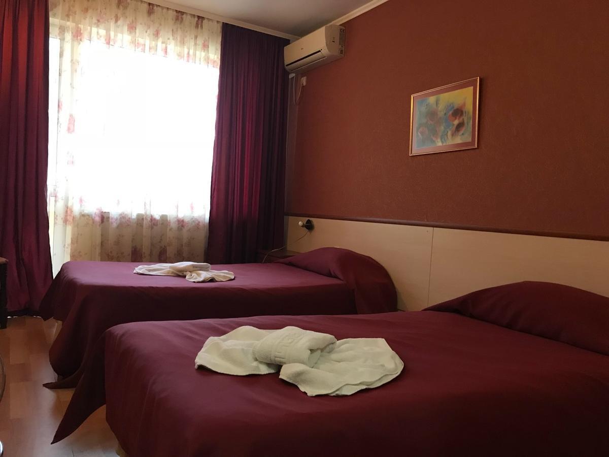 נובה זאגורה Hotel Triumph מראה חיצוני תמונה